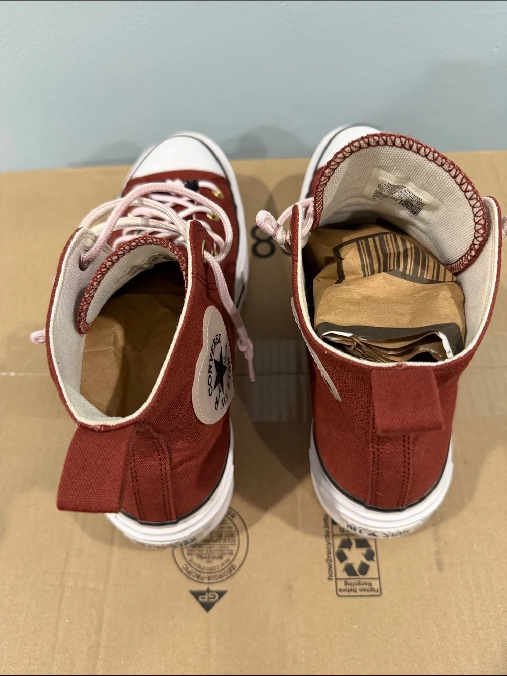 Converse unisex valentines